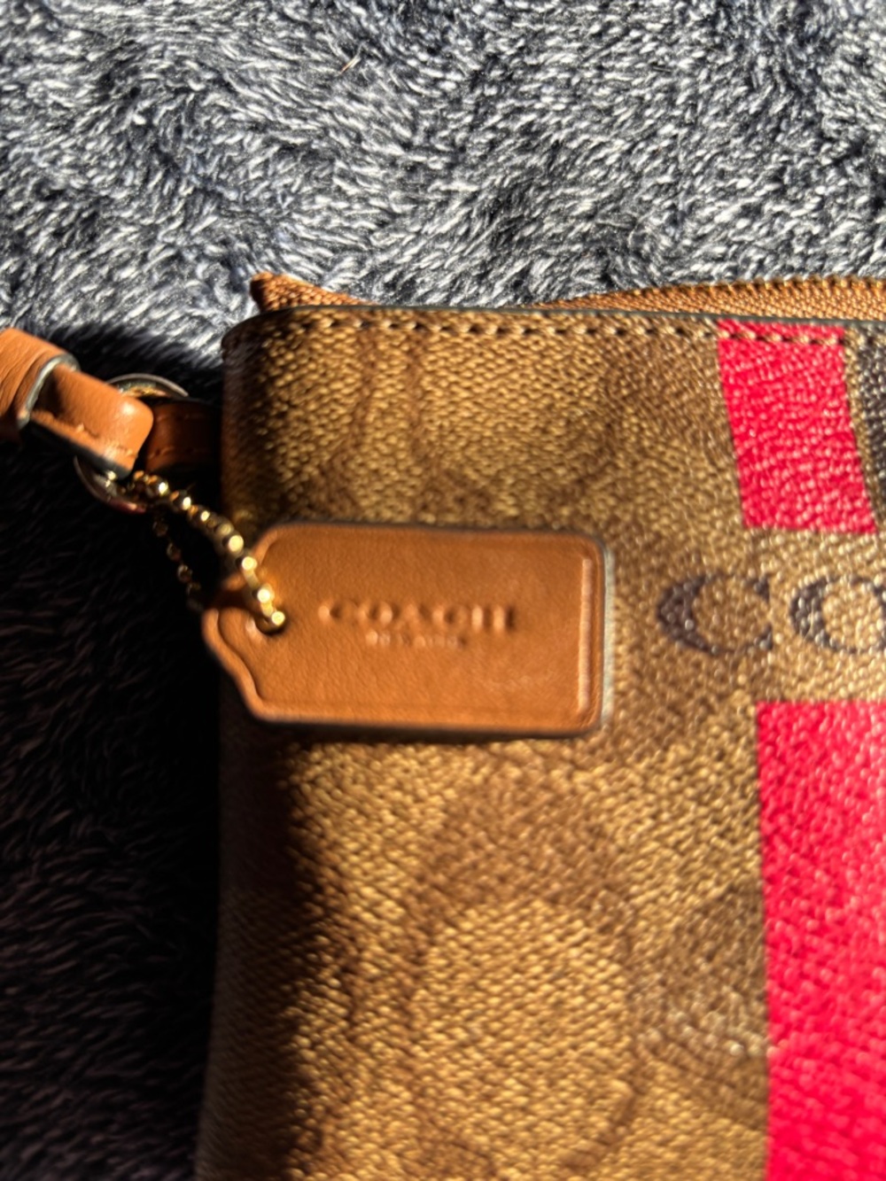EUC Coach Brown Canvas Wristlet with Red & Dark Brown Center Stripe - Picture 9 of 10